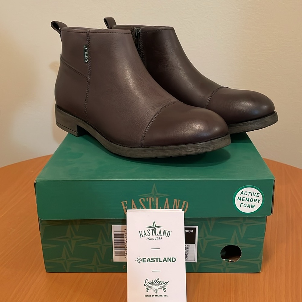 Eastland Andes Chelsea boot. Mens US. 10.5